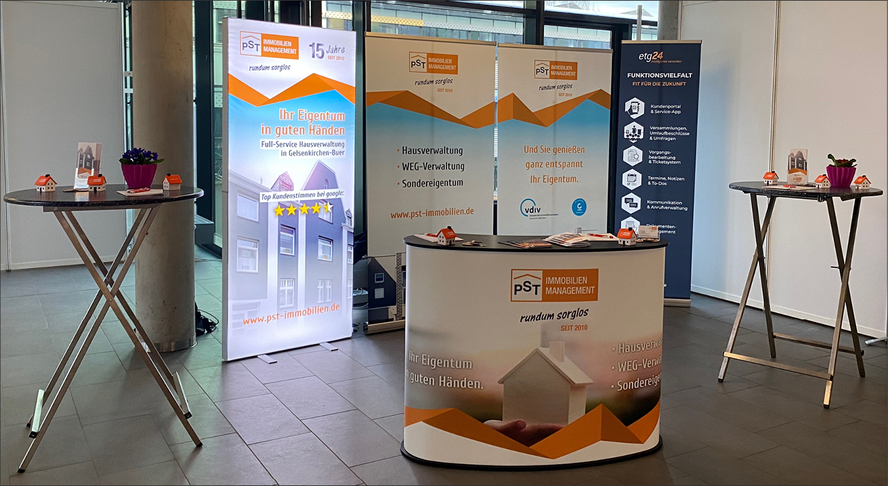 Blogartikel PST Immobilien Messestand Wohnen2025 1280x700px 01